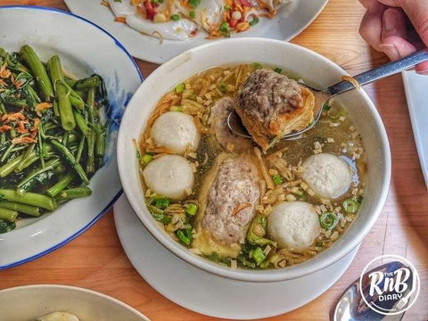 Medan Ciak - Surry Hills - Brisbane Tourism 0