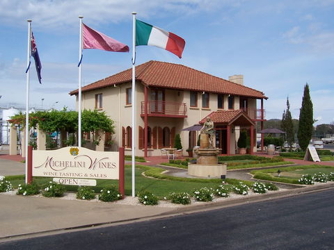 Michelini Wines - Tourism Brisbane 0