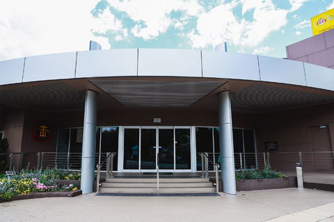 Gundagai District Services Club - Tourism Brisbane 1