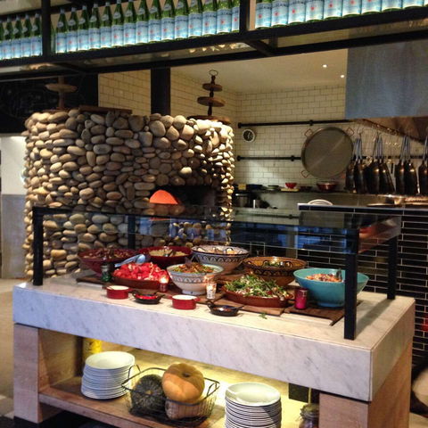 Port Douglas Qt Hotel - Brisbane Tourism 0