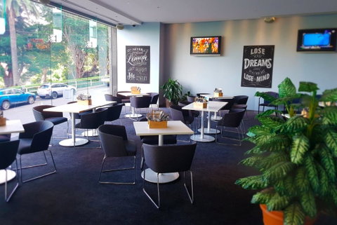 Sunset Cafe And Lounge - Brisbane Tourism 0