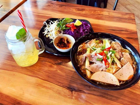 Viet's Taste - Tourism Brisbane 0