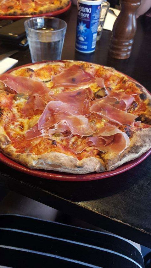 Quella Pizzeria - Tourism Brisbane 0