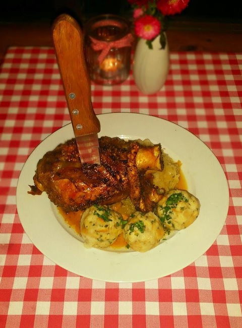 Austrian Club - Brisbane Tourism 0