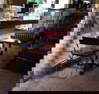 MJ Select Bakery - Brisbane Tourism