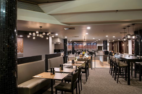 Saltbush Restaurant At DoubleTree By Hilton Alice Springs - Brisbane Tourism 0