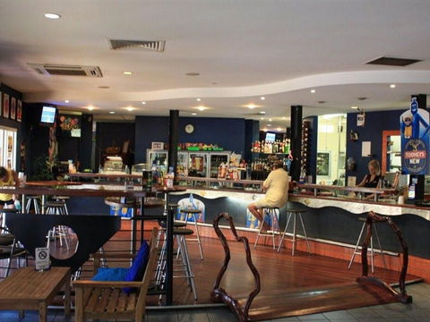 Humpty Doo Tavern - Tourism Brisbane 1