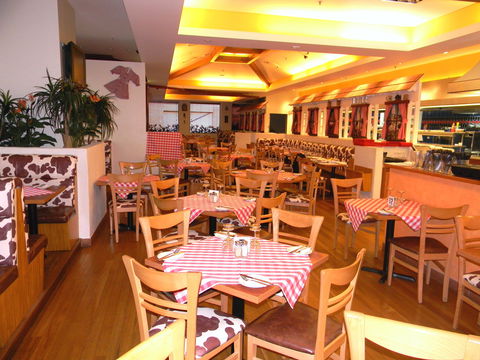 Austrian Schnitzelhaus Erina - Tourism Brisbane 2