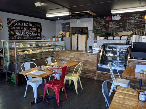 Pie Mine - Brisbane Tourism 0