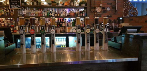 BAR36 - Brisbane 4u 0