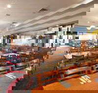 Cherry Hill Tavern - Tourism Brisbane