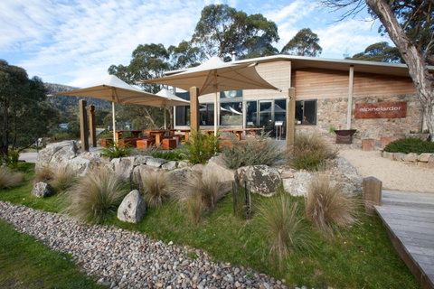 Alpine Larder Cafe - Tourism Brisbane 0