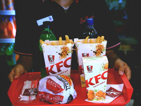KFC - Taylors Lakes - Brisbane Tourism 0