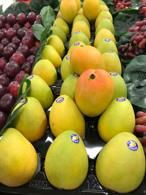 Waterside Fruit Connection - Tourism Brisbane 0