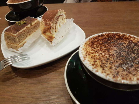 Asal Sweet - Brisbane Tourism 0