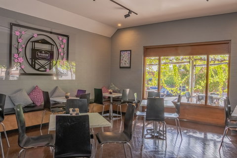 Breakout Brasserie Cafe - Brisbane Tourism 2