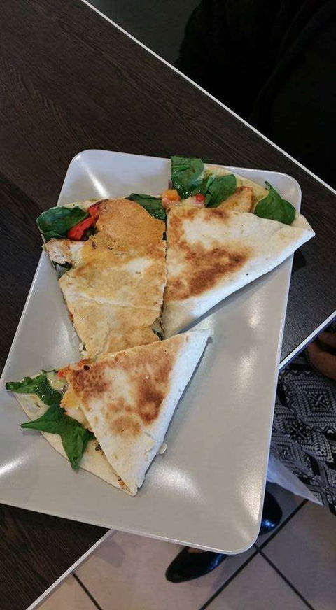 Freshta's - Brisbane Tourism 0