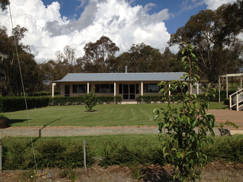 Mortimer's Wines Schoolhouse Cellar Door - Tourism Brisbane 2