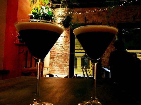 Mollie's Bar & Diner - Brisbane Tourism 0
