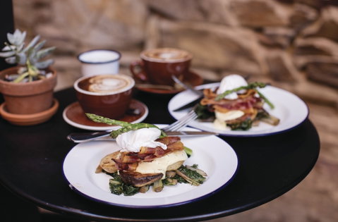Alby & Esther's - Tourism Brisbane 0