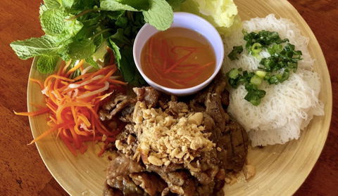 Aunty Ut Restaurant - Tourism Brisbane 0