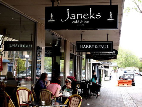 Janeks - Tourism Brisbane 0