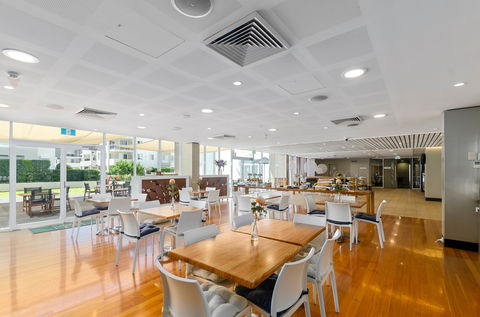 Q Cafe - Tourism Brisbane 0