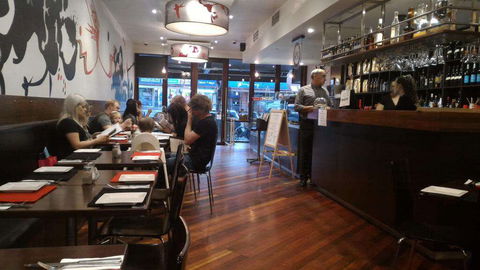 Racetrack Cafe - Tourism Brisbane 0