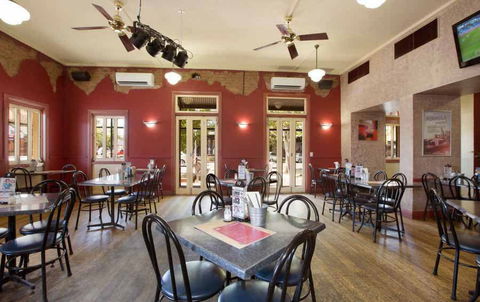 Standard Dave Pizza - Brisbane Tourism 0