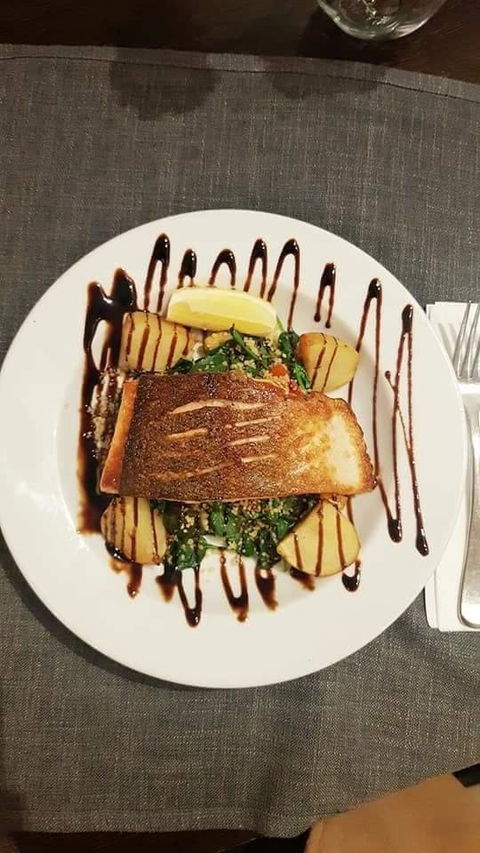 White Angels Cafe Restaurant - Newtown - Tourism Brisbane 0