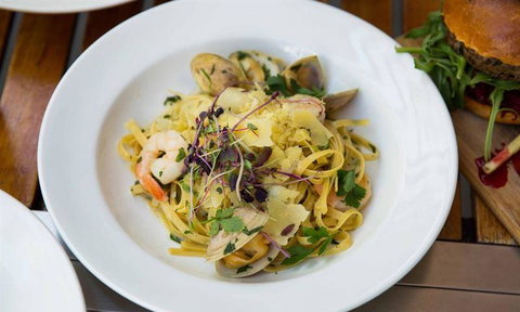 O Bar & Restaurant - Tourism Brisbane 5