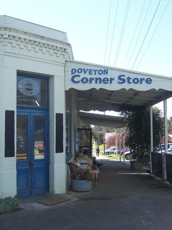 The Dove Cafe - Tourism Brisbane 15