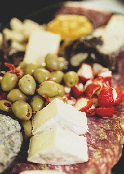 Essentially Fresh Deli & Catering - Tourism Brisbane 8