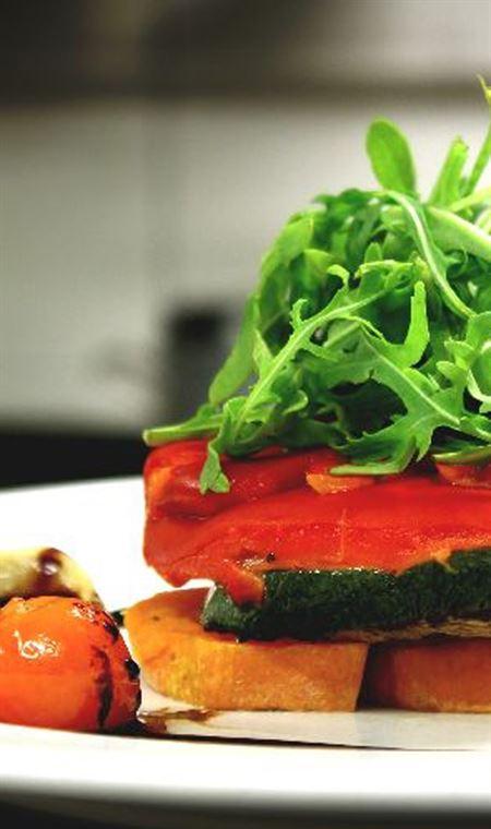 OMaras Hotel - Tourism Brisbane 4