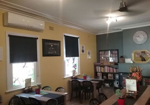 Home Made Cafe Avoca - Tourism Brisbane 10