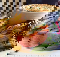 DJs Bistro - Tourism Brisbane