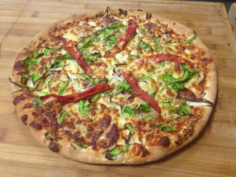 Fannie Bay Super Pizza & La Baia Restaurant - Tourism Brisbane 0