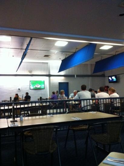 Jabiru Sports & Social Club Incorporated - Tourism Brisbane 6