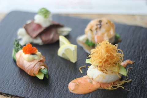 Oishii Japanese & Thai Restaurant - Tourism Brisbane 0