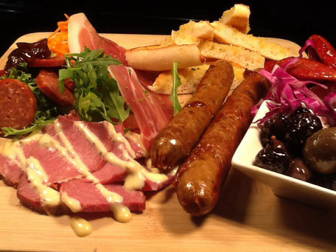 SSS BBQ Barns Tamworth - Brisbane Tourism 2