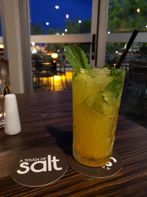 A Touch Of Salt Restaurant - Tourism Brisbane 3