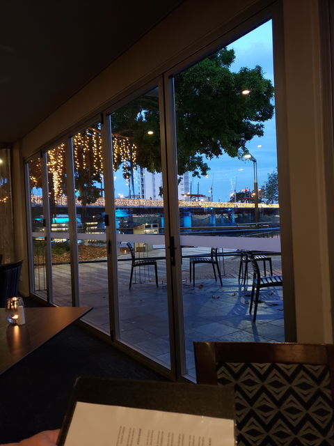 A Touch Of Salt Restaurant - Tourism Brisbane 6
