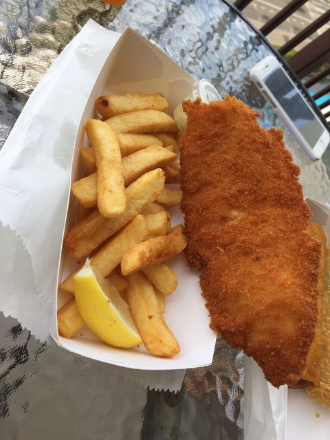 Harold’s Seafood On The Strand - Tourism Brisbane 3