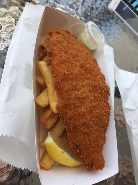 Harold’s Seafood On The Strand - Tourism Brisbane 4