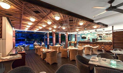The Deck Poolside Bar & Restaurant - Tourism Brisbane 3