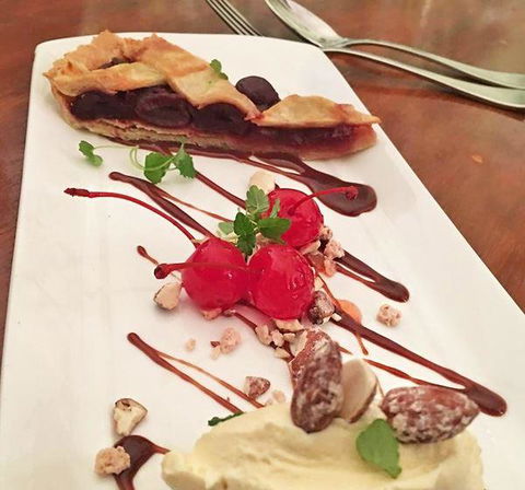 Amarok Bar & Restaurant - Tourism Brisbane 14