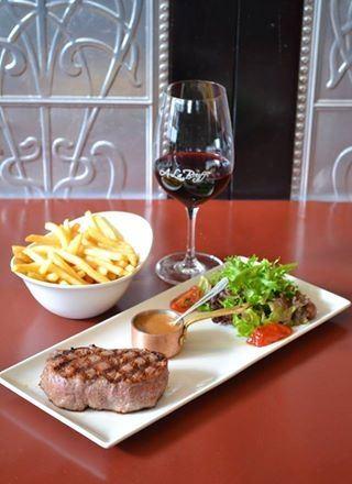 A La Bouffe Bar & Bistro - Tourism Brisbane 10