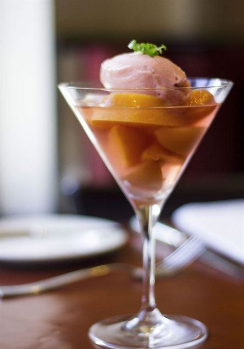 A La Bouffe Bar & Bistro - Tourism Brisbane 21