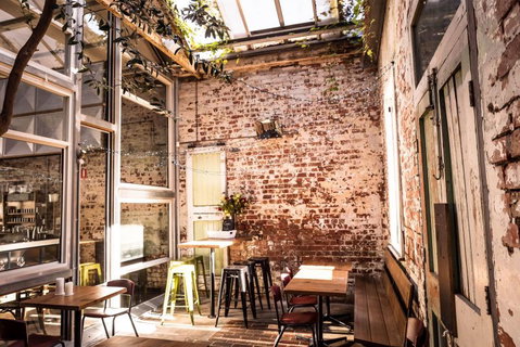 Auction Rooms - Tourism Brisbane 1