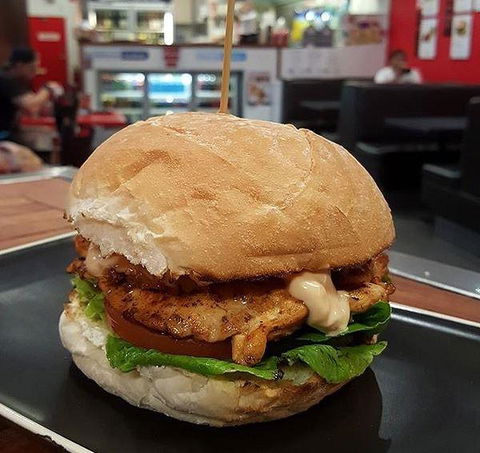 TUBE - The Ultimate Burger Experience - Tourism Brisbane 5